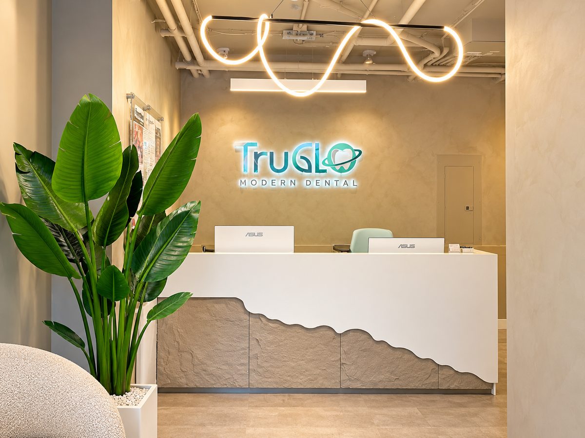 Reception desk at TruGlo Modern Dental La Jolla